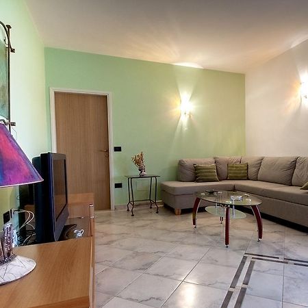 Apartman Orbanići Eksteriør bilde
