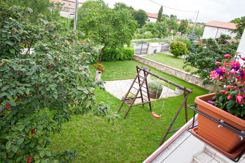 Apartman Orbanići Eksteriør bilde